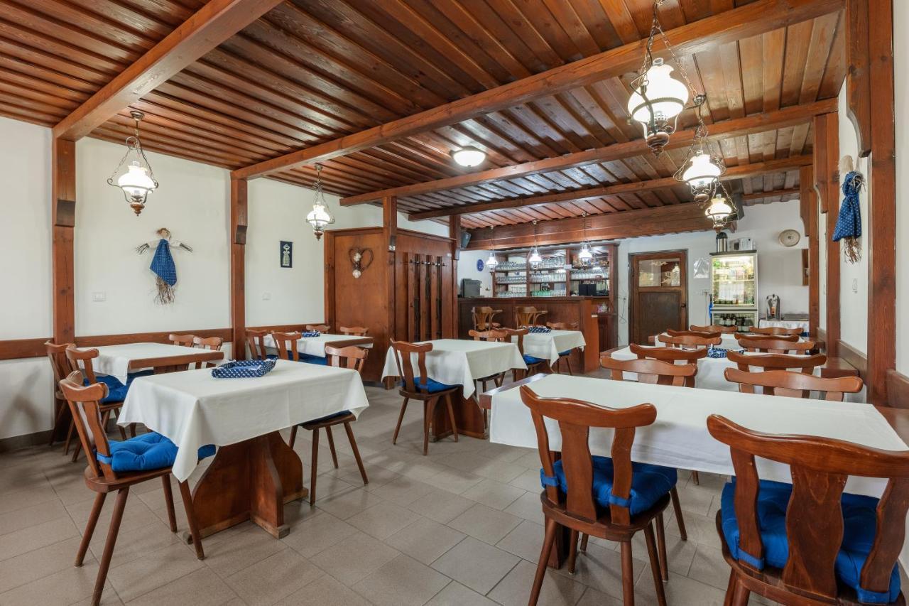 Penzion Posada Podivin Εξωτερικό φωτογραφία